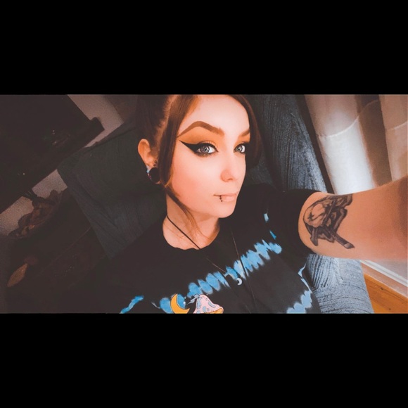 Meet your Posher, Susie - Picture 6 of 10